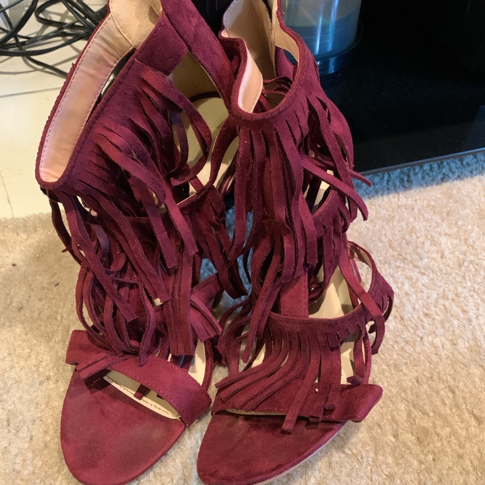 Fringe Burganday heel